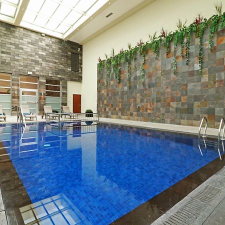Holiday Inn & Suites Plaza Mayor By Ihg Леон Екстер'єр фото